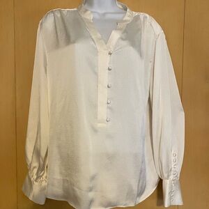 Women’s Classic Cream Blouse Large